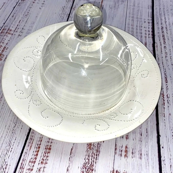 Shabby chic plate with glass dome lid - Picture 2 of 5